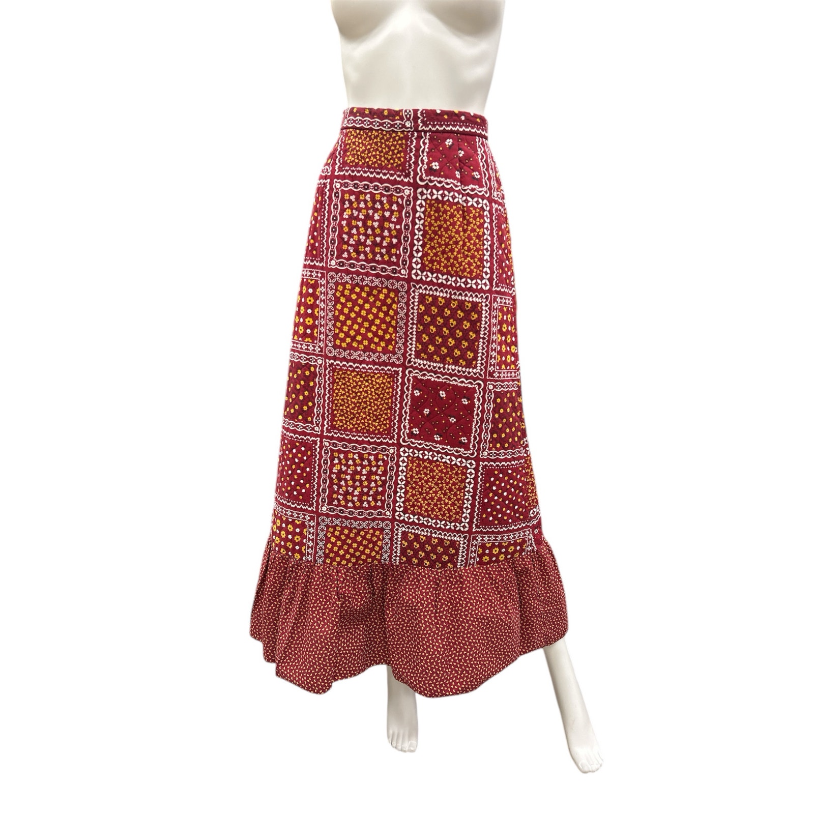 Vintage Skirt Women Sz S Quilted Long Tiny Flowers Pattern Red Yellow And White